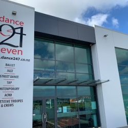 Dance 24/7