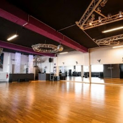 Dance4Art Korschenbroich Tanz- und Bewegungszentrum