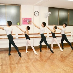 Endo Ballet エンドウ・バレエ