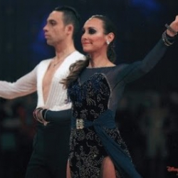 Scuola di Ballo FUORI TEMPO