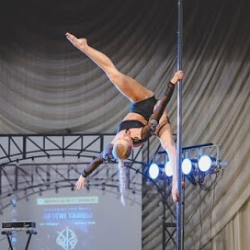 'BeHappy' Студия Pole Dance и Stretching