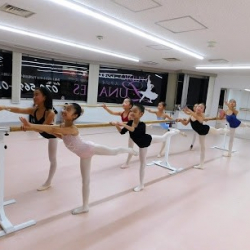 ル フルール 優香里バレエ