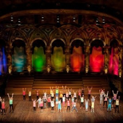 Lights Up Musical Theatre Schools - Vancouver Eastside (Metrotown)