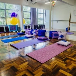 Lucy Linck Danças & Terapias