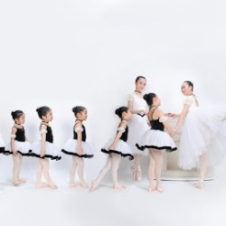 ＭＩＮＡＴＯ・Ｂａｌｌｅｔ