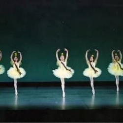 三輪桂子バレエスタジオ