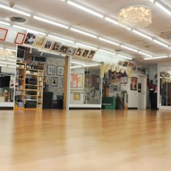 Ｍ’ｓダンスファクトリー