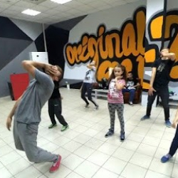 Студия танца 'ORIGAMI' ?