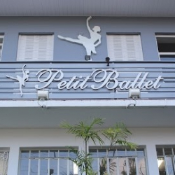 Petit Ballet