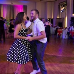 QuickSteps Dance Club Studio