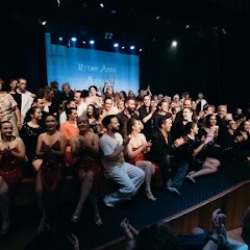 Ritmo Azul - Escola e Companhia de Dança