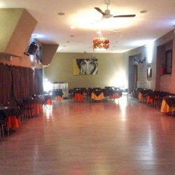 Salon Baires Tango Napoli