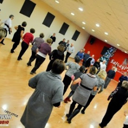 ACADEMIA DE BAILE SALSA Y PUNTO VALENCIA