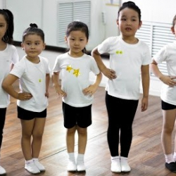 Студия бального танца 'Созвездие'