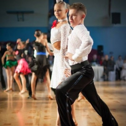 Cisek D.K. Studio tańca dla dzieci i dorosłych, hip hop, balet