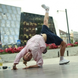 Allez-hop Schule für zeitgenössischen und urbanen Tanz Büro
