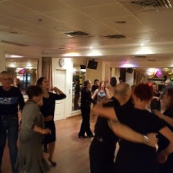 Arthur murray - Dance Studio בית הספר הבינלאומי לריקודים סלוניים