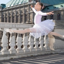 Vera Aleksenko Tanz und Ballettschule
