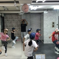 ダンススタジオ シュヴァリエ